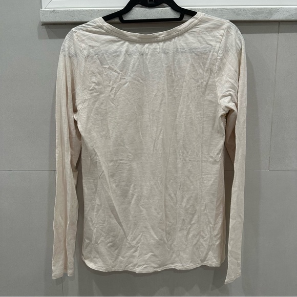 Lucky Brand Long Sleeve Embellished Top size Large - Picture 4 of 8